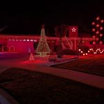 lights display in red